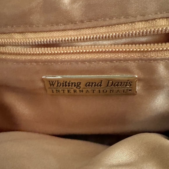 WHITING & DAVIS Gold Mesh Vintage  Crossbody Purse - Picture 7 of 8